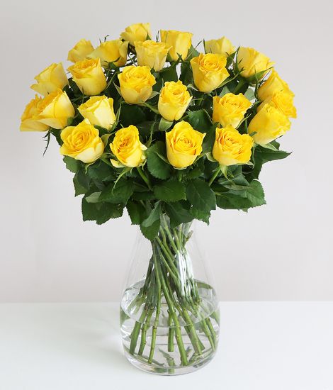 24 Fairtrade Yellow Roses