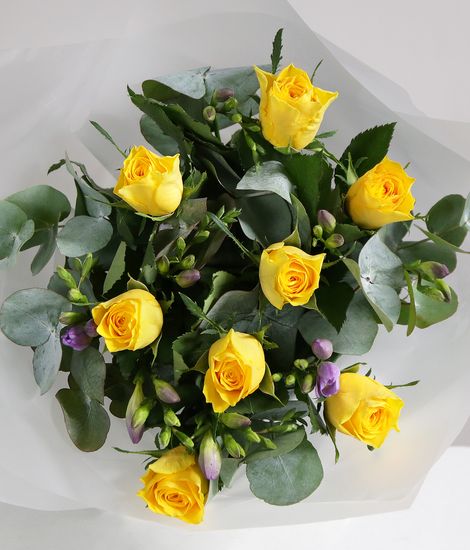  Rose & Freesia Bouquet