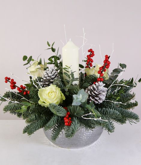 Christmas Candle Arrangement